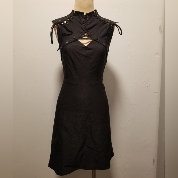 KILLSTAR TIED UP LACE UP DRESS GOTH DOLLS KILL BABE WITCH CLUB PLUS SEXY PUNK - Picture 2 of 9